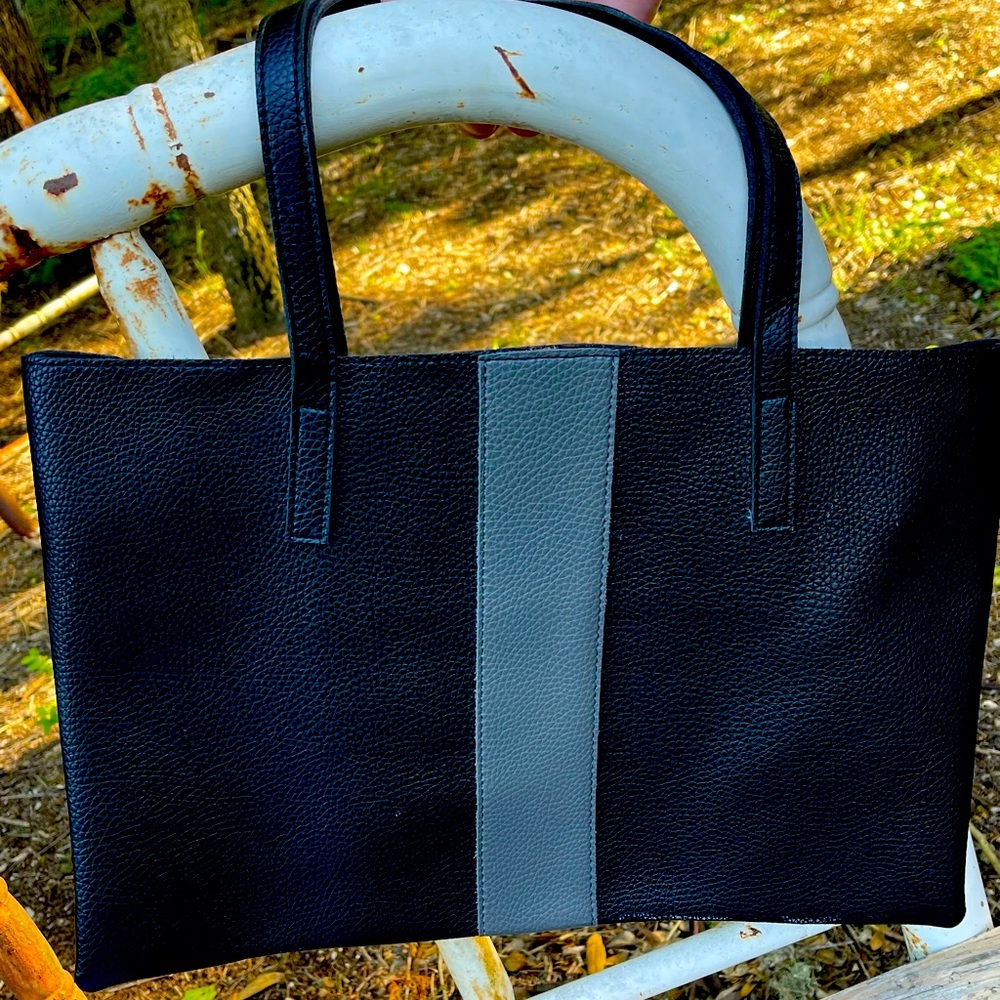 Vince camuto bag